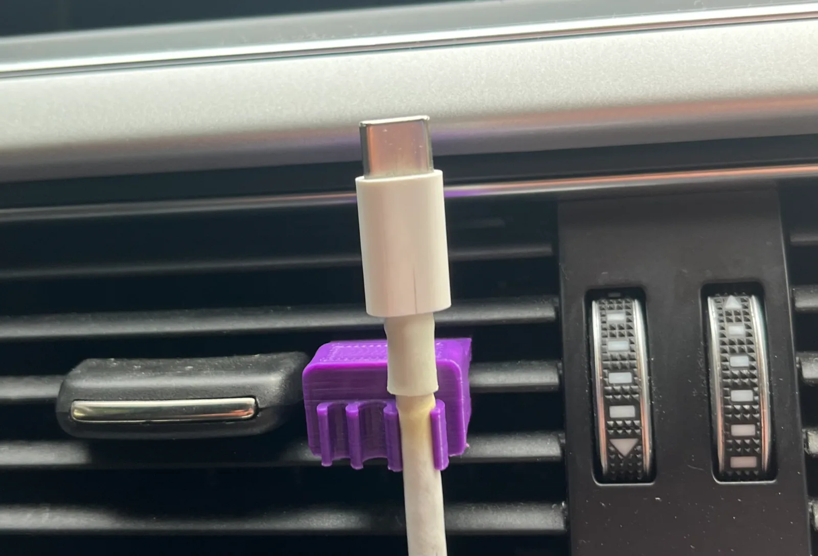 Sujeta cable para rejilla impreso en 3D, foto 2