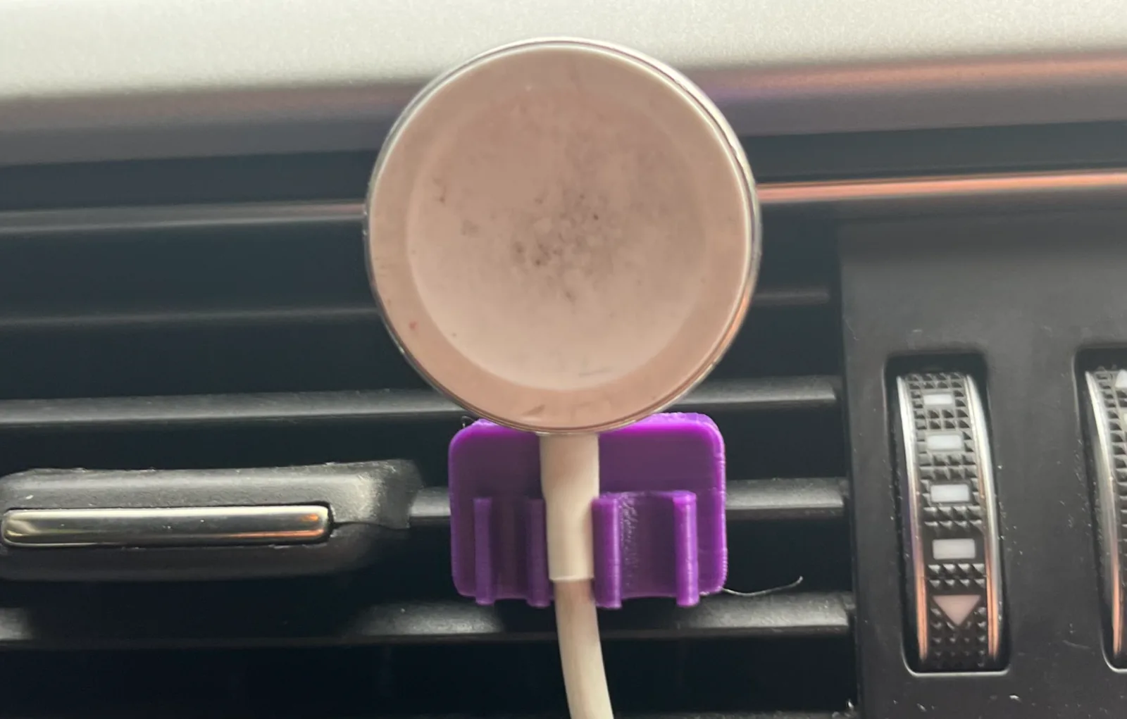 Sujeta cable para rejilla impreso en 3D, foto 3