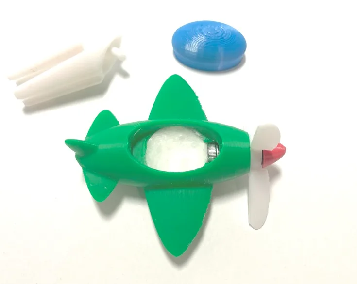 Aromatizador aviãozinho com hélice impresso em 3D, foto 4