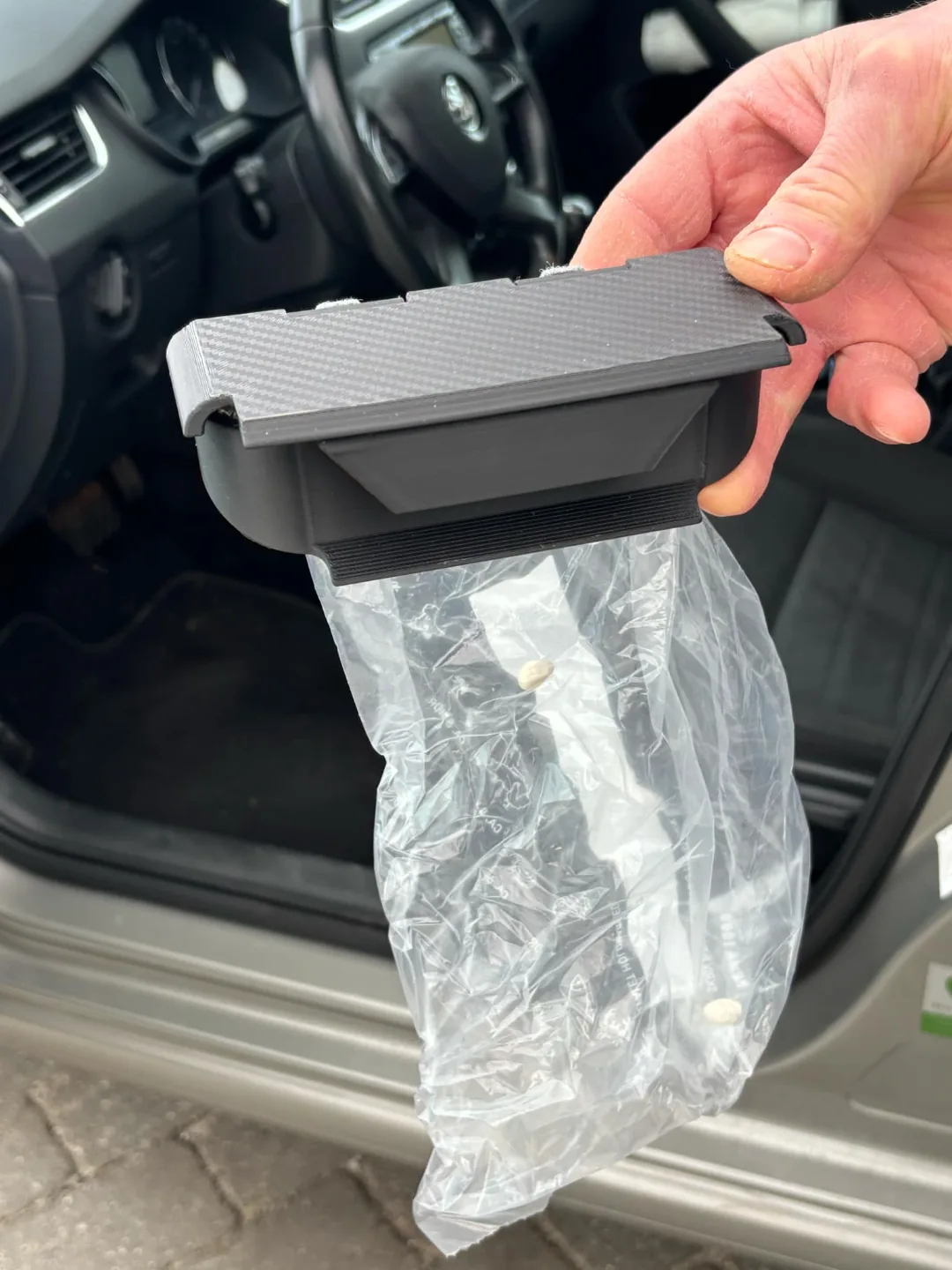 Porta bolsa de basura para la puerta impreso en 3D, foto 2