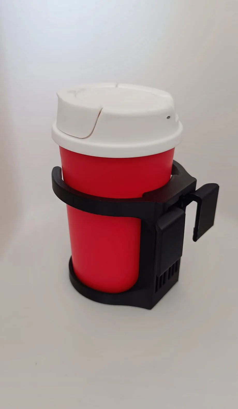 Portavasos para rejilla del carro impreso en 3D