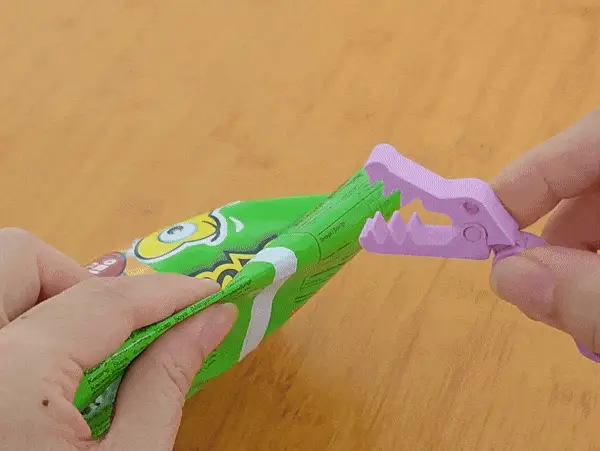 Prendedor jacaré para sacos impresso em 3D, foto 3