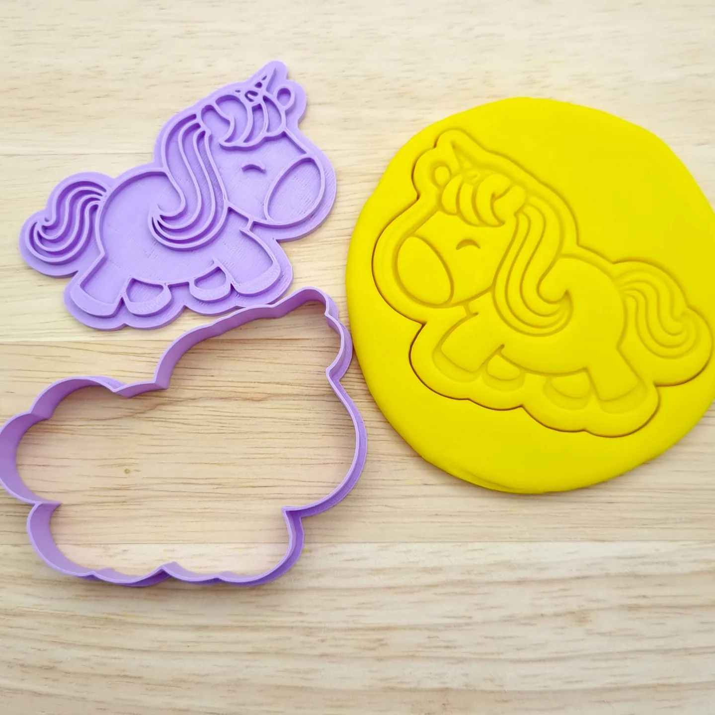 3D printed Unicorn Cookie Cutter with Stamp, photo 3