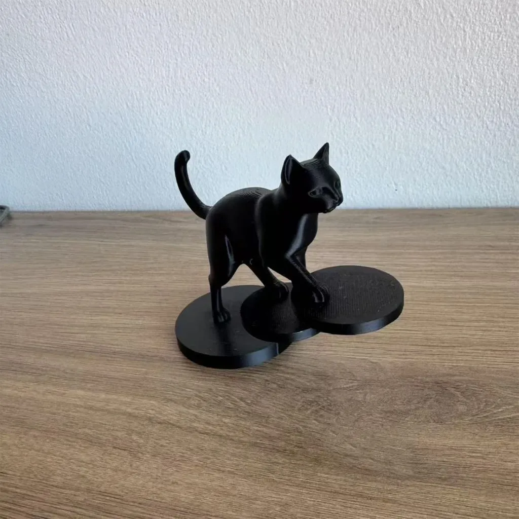 Escultura de gato en equilibrio impreso en 3D, foto 5