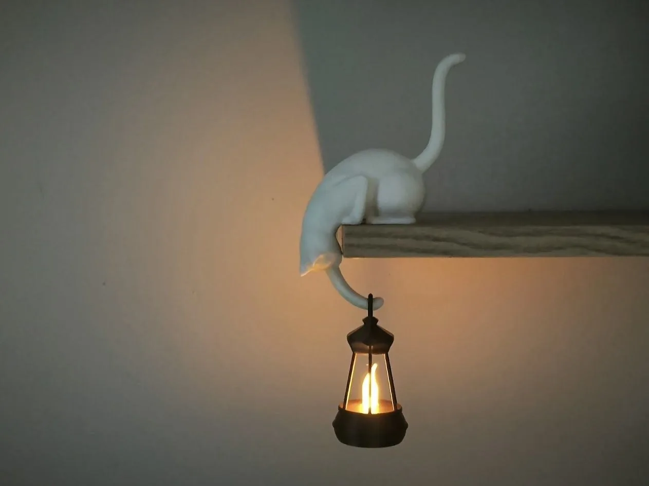 Gato con farol para repisa impreso en 3D, foto 2