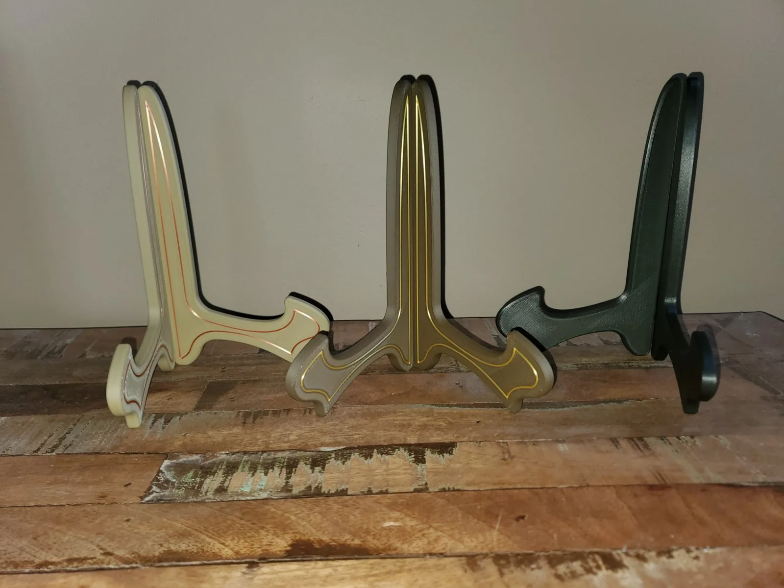 Atril para cuadros y platos impreso en 3D, foto 2