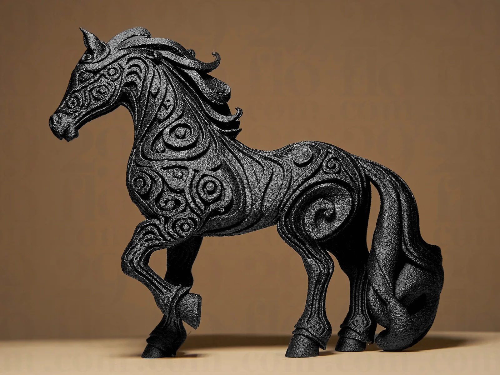 Escultura de caballo con relieves impreso en 3D, foto 5