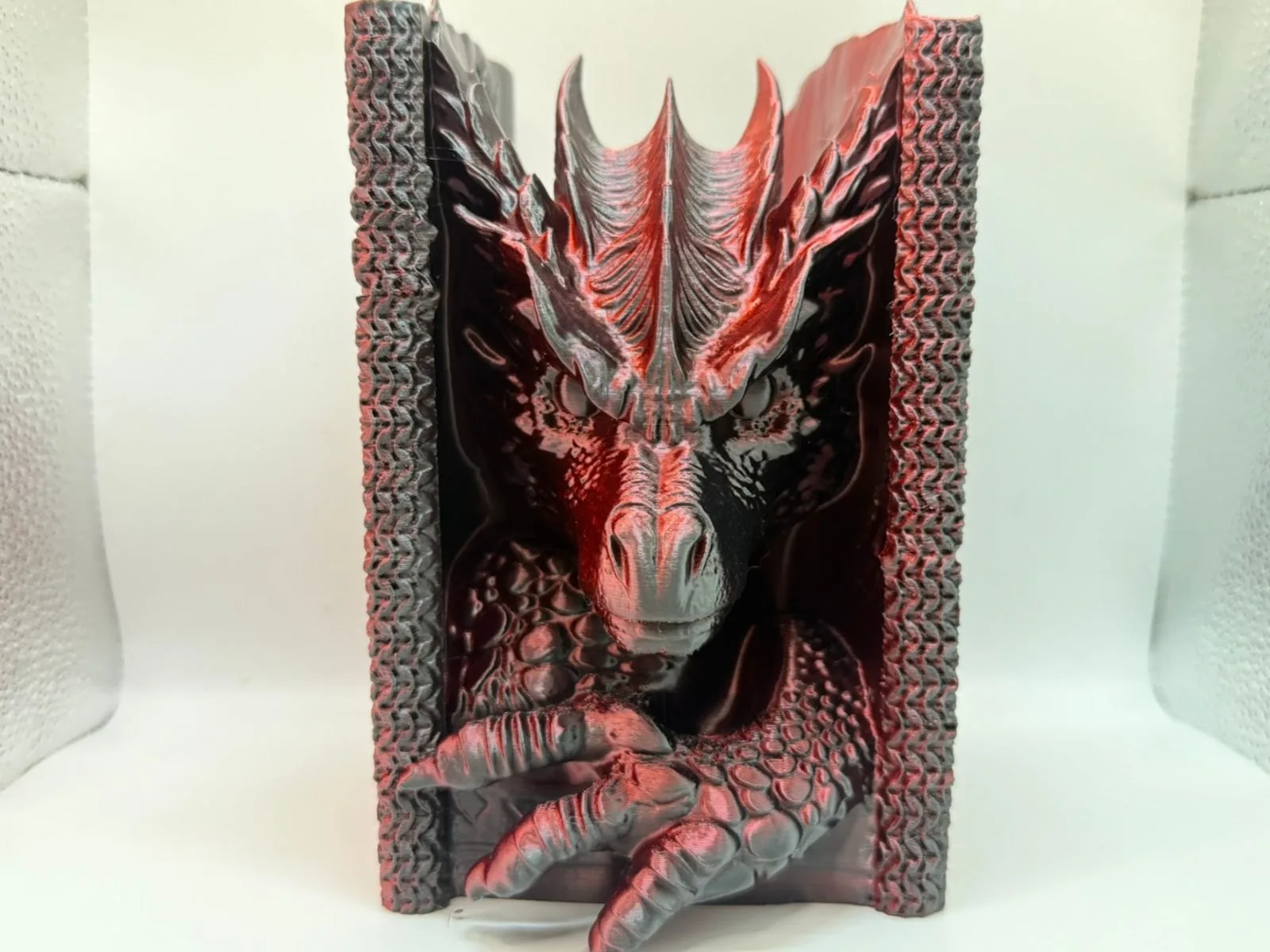 Sujetalibros dragón impreso en 3D