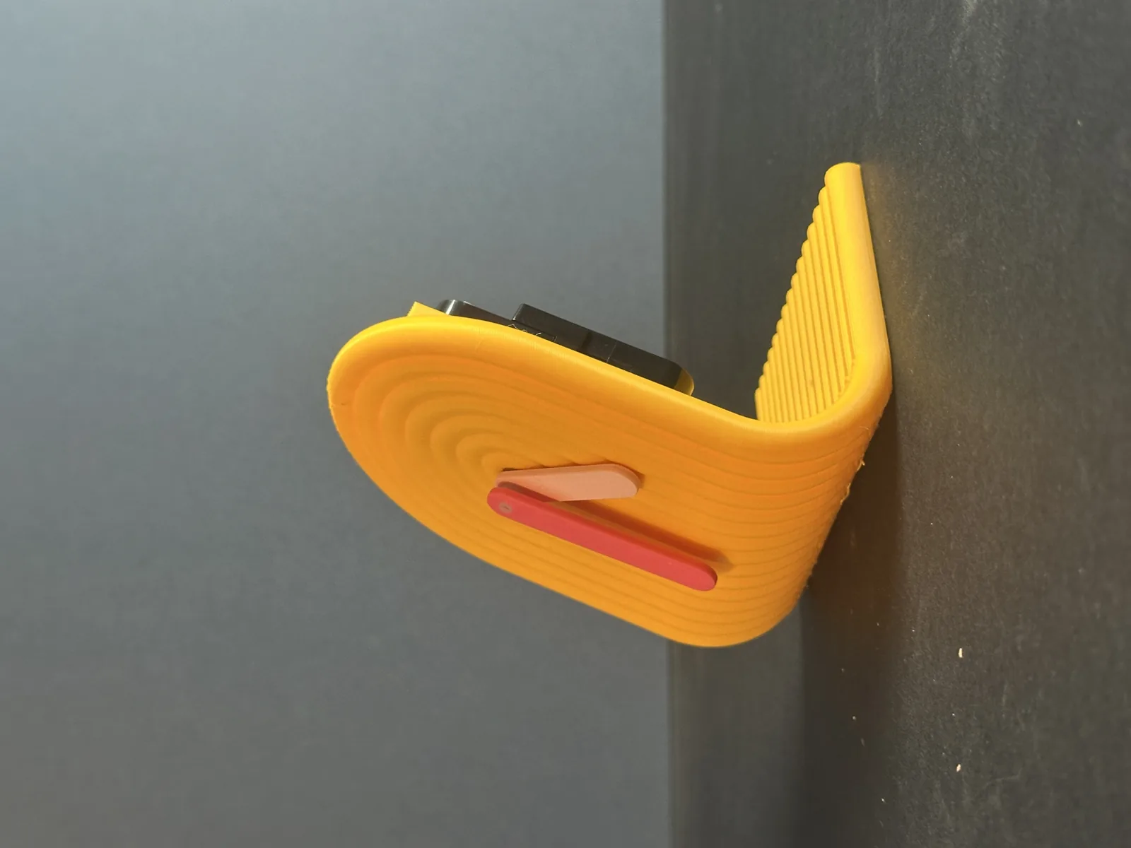 Reloj de mesa arco moderno impreso en 3D, foto 5