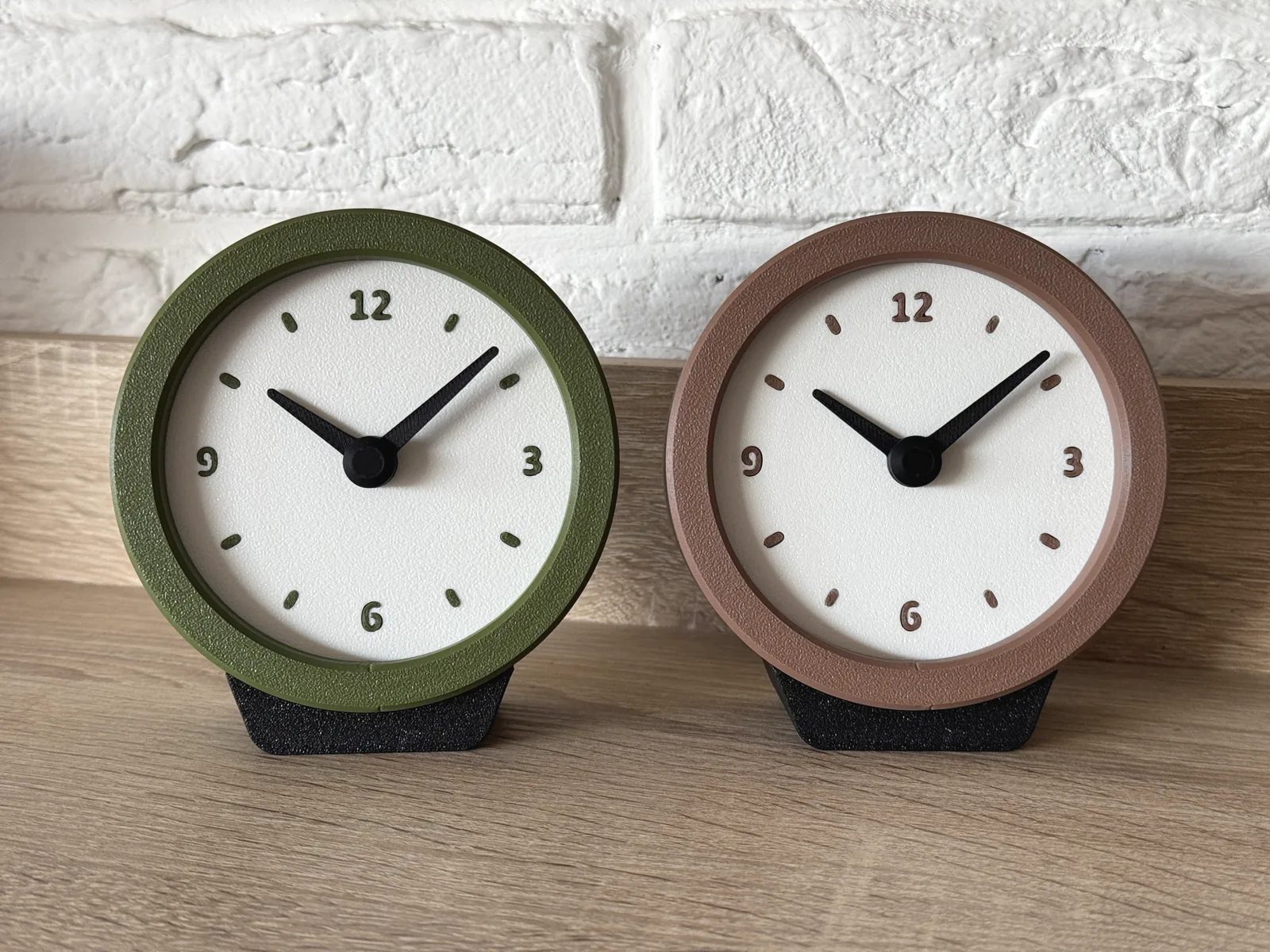 Reloj de escritorio redondo impreso en 3D, foto 4