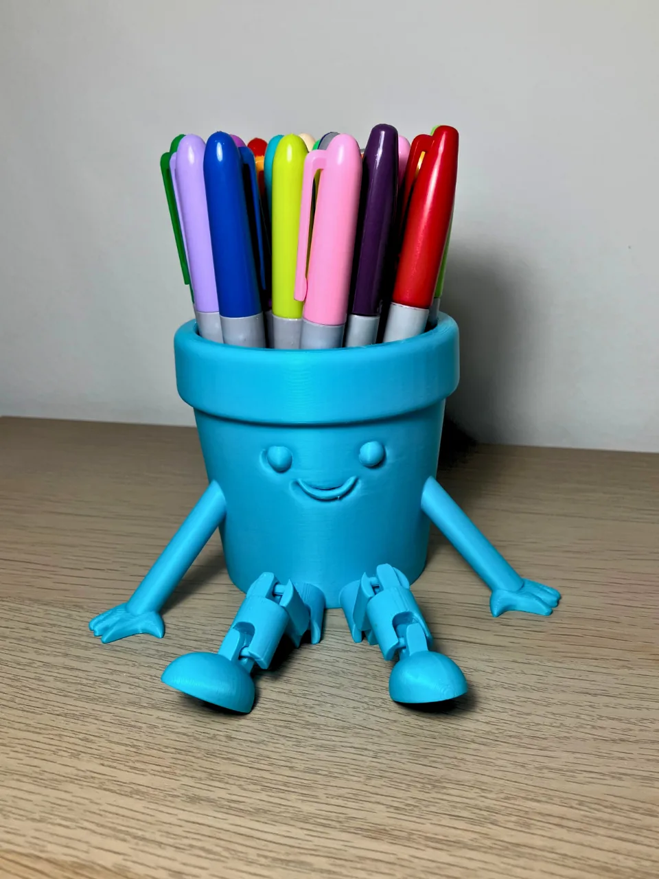 Porta-Lápis com Perninhas impresso em 3D, foto 3