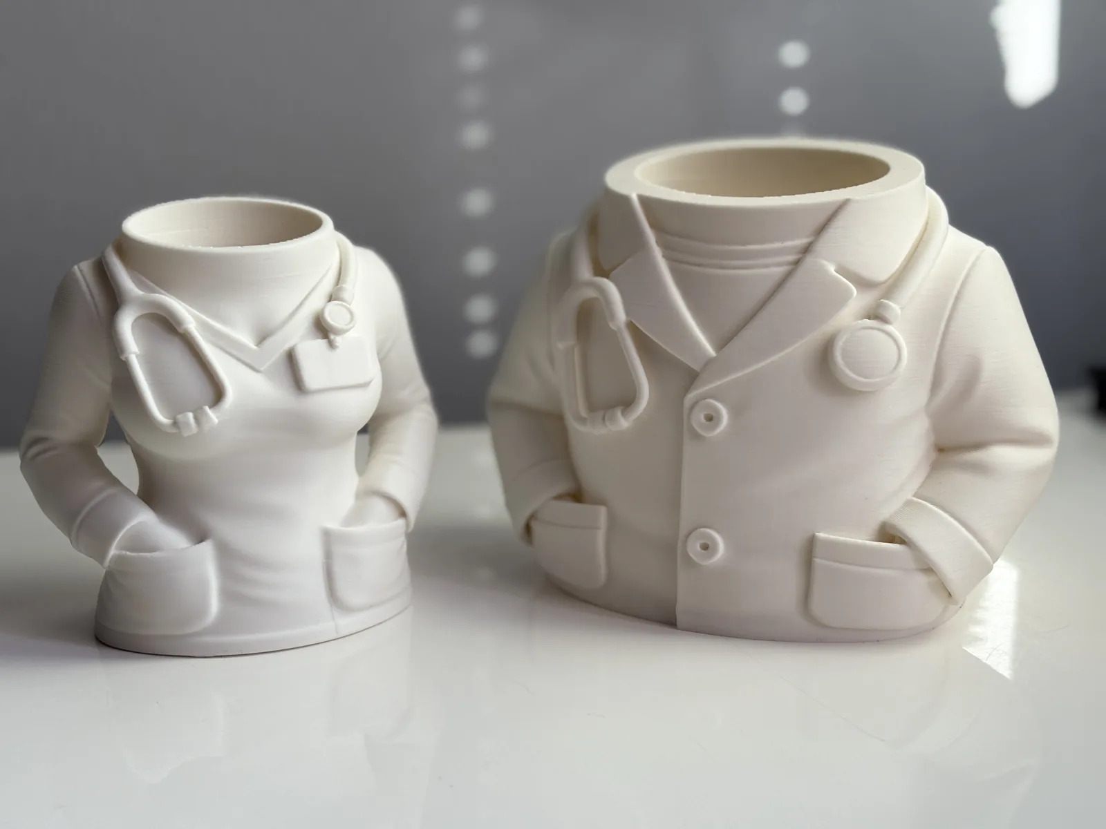 Porta-Lápis Jaleco de Médico impresso em 3D, foto 5