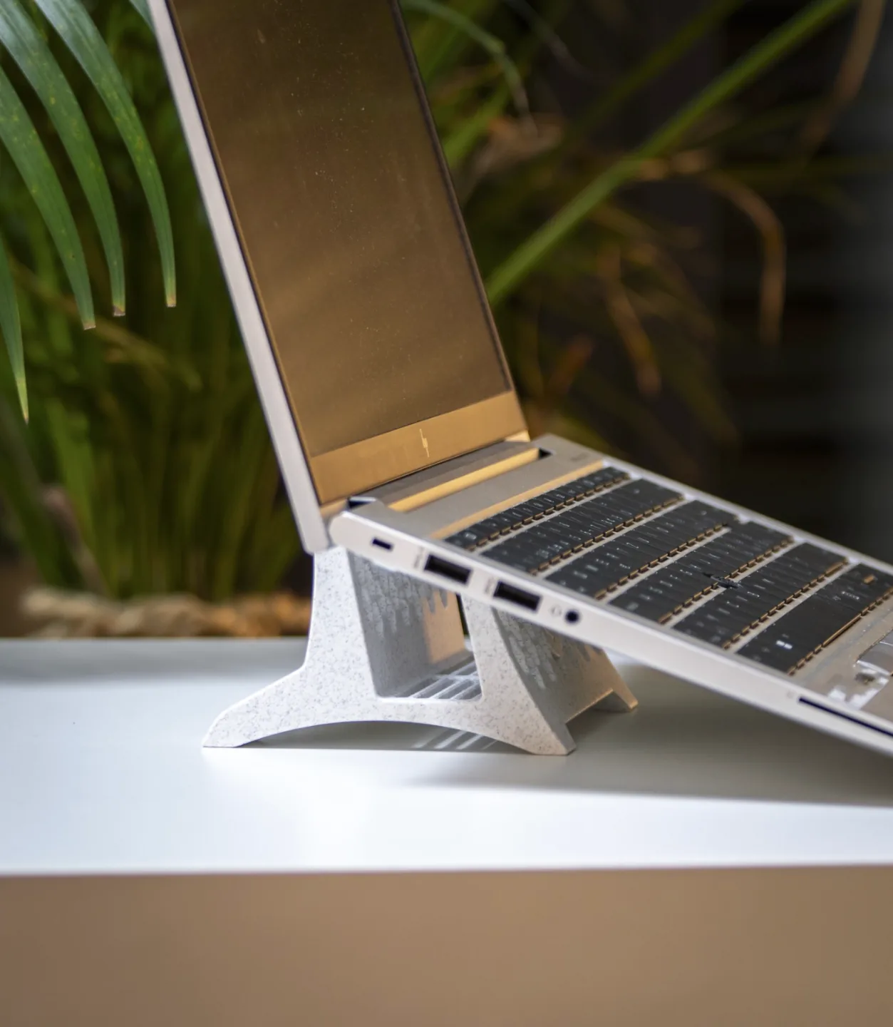 3D printed Dual-Use Laptop Stand, photo 3