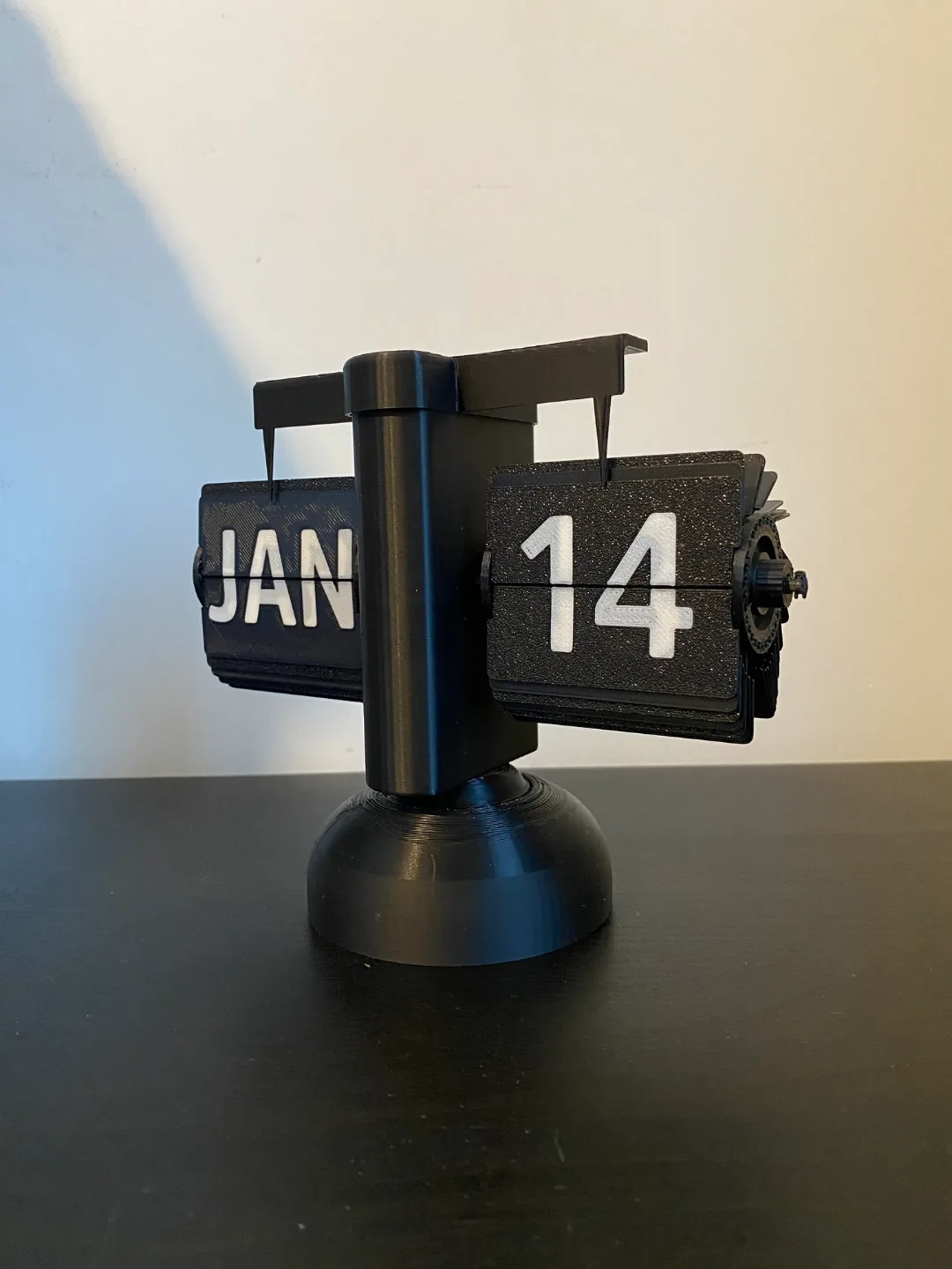 3D printed Perpetual Flip Calendar, photo 3