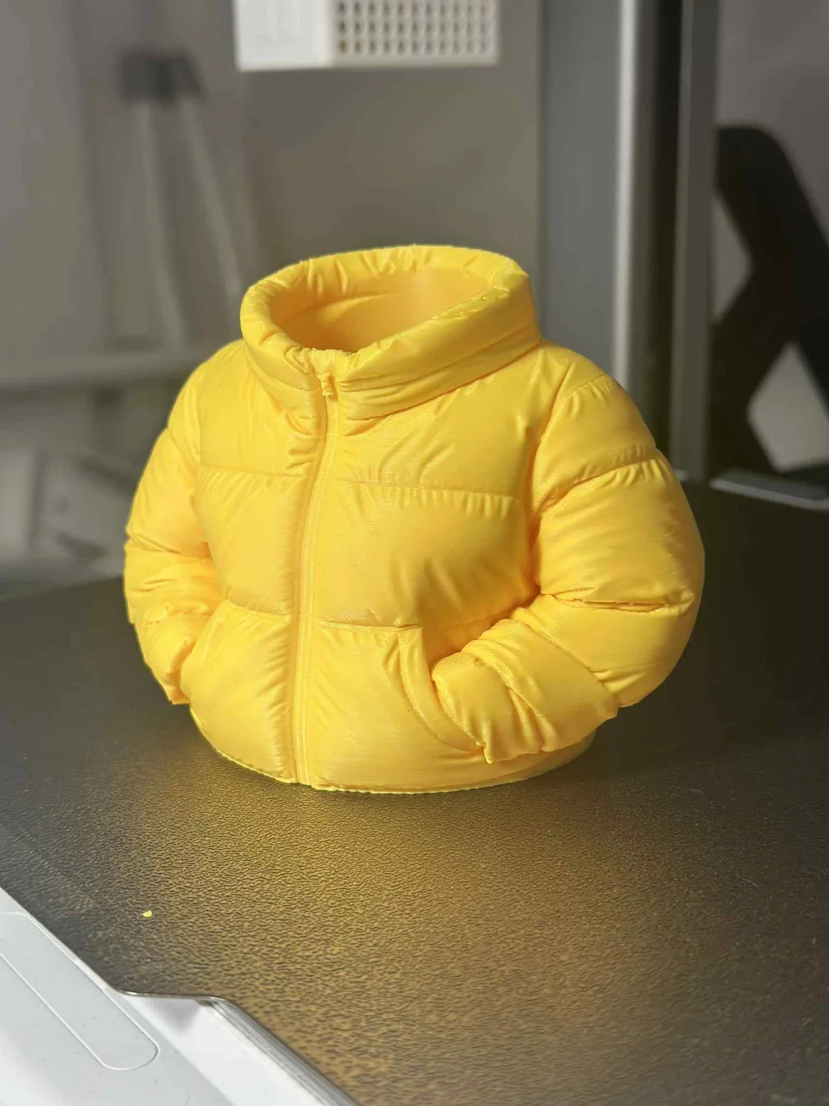 3D printed Puffer Jacket Pen Holder, photo 3