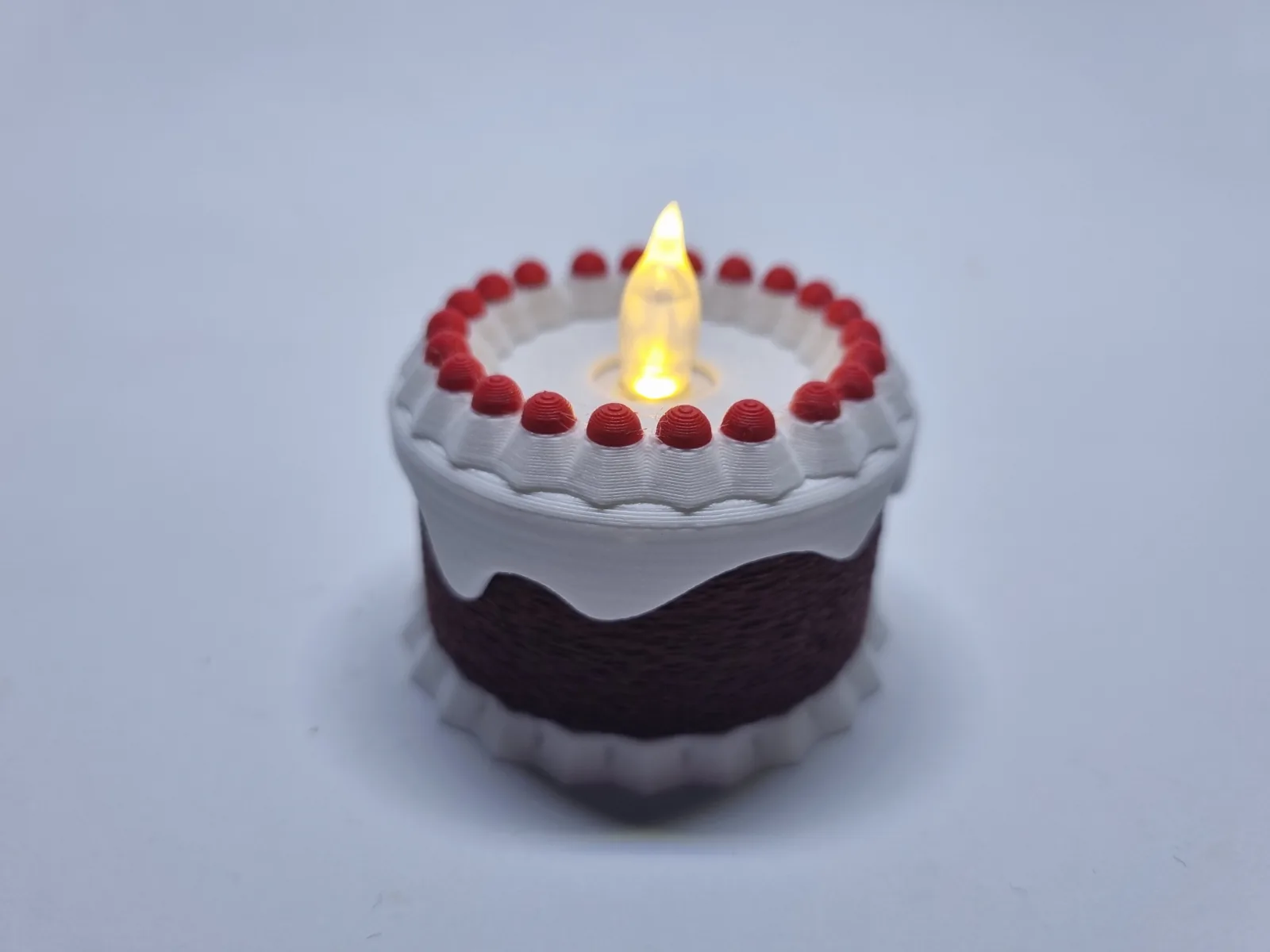 3D printed Decorative Cake with LED Candle, photo 3