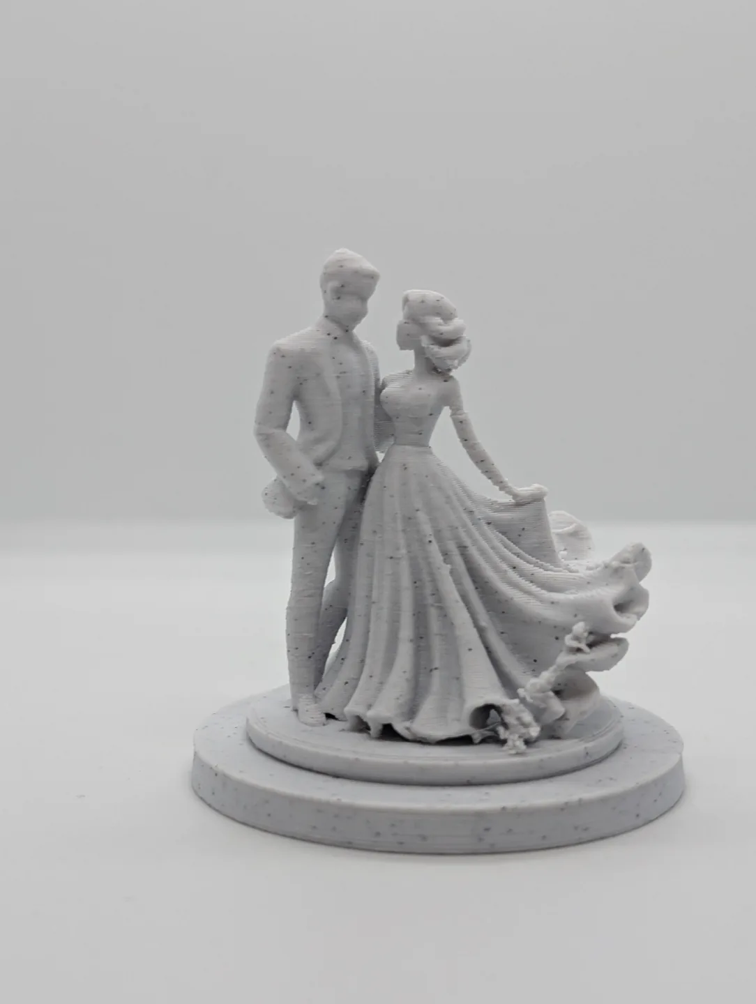 Topo de Bolo Noivos impresso em 3D, foto 3