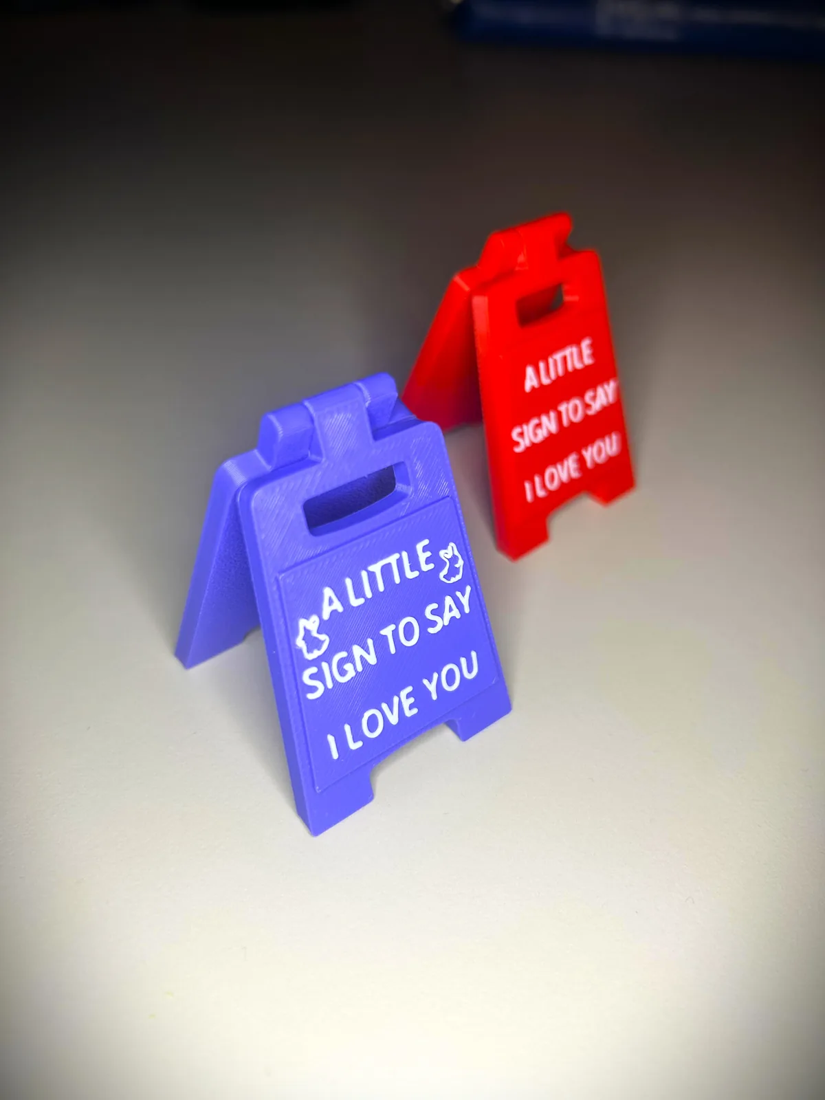 3D printed Mini “I Love You” Sign, photo 4
