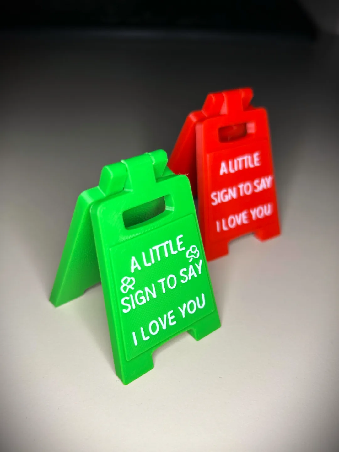 3D printed Mini “I Love You” Sign, photo 5