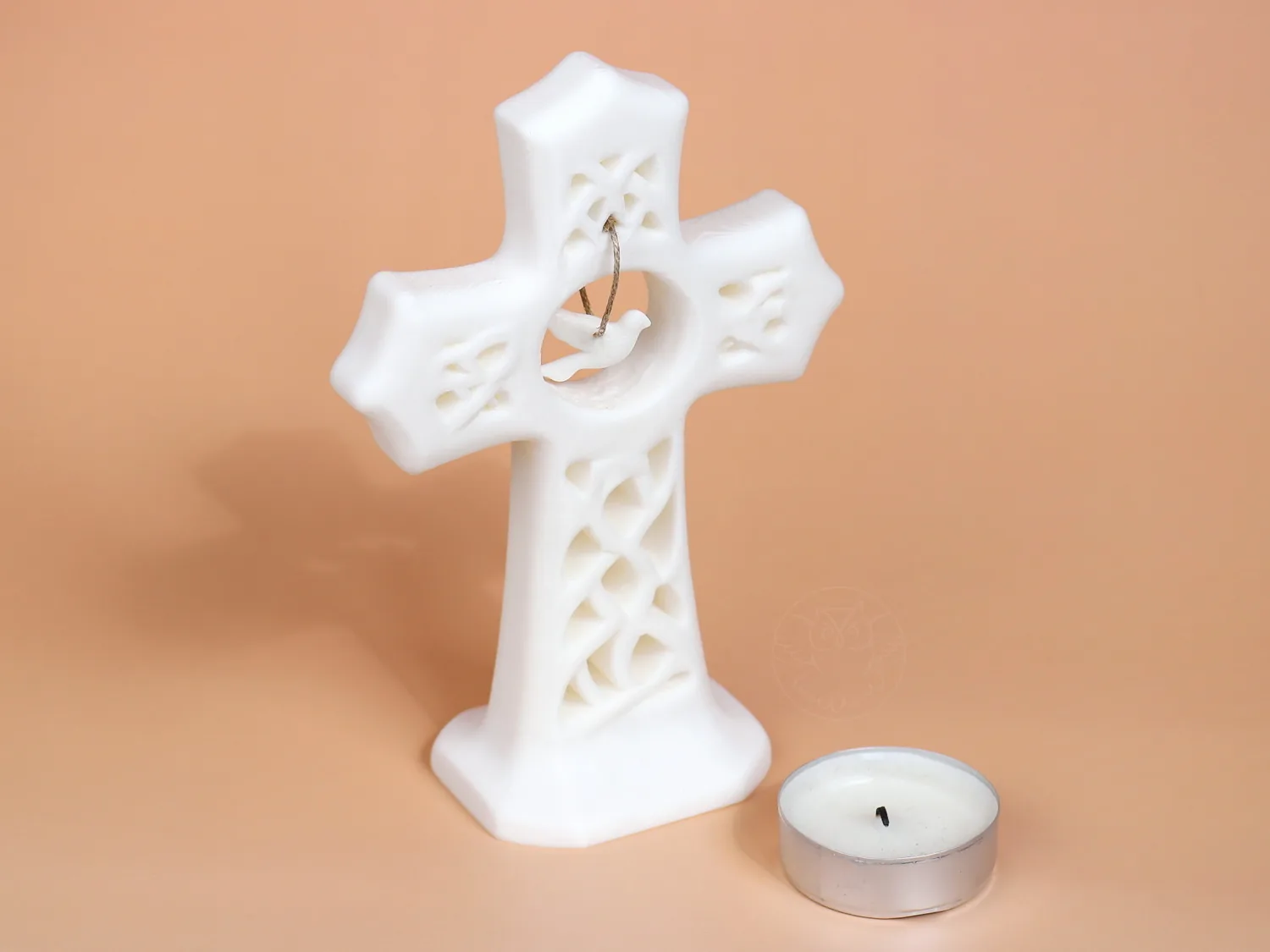 3D printed Cut-Out Cross with Dove, photo 4