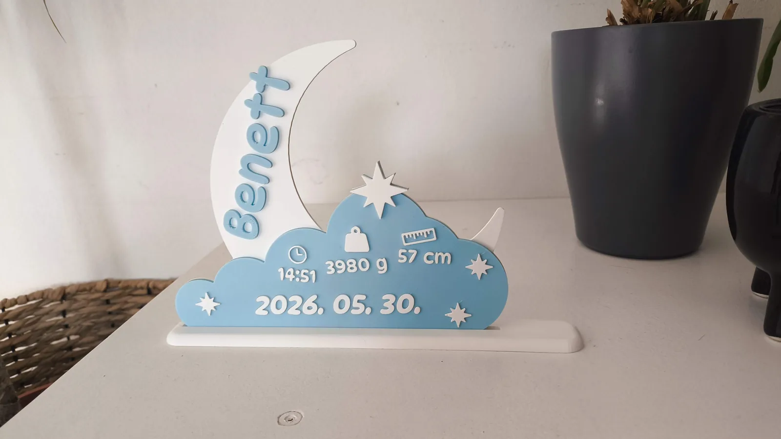 Placa de Nascimento com Lua e Nuvem impresso em 3D, foto 3