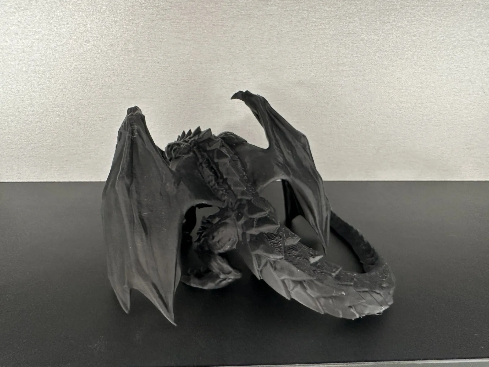 Dragón agazapado impreso en 3D, foto 4