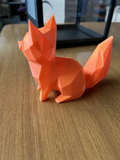 Zorro low poly impreso en 3D, foto 3