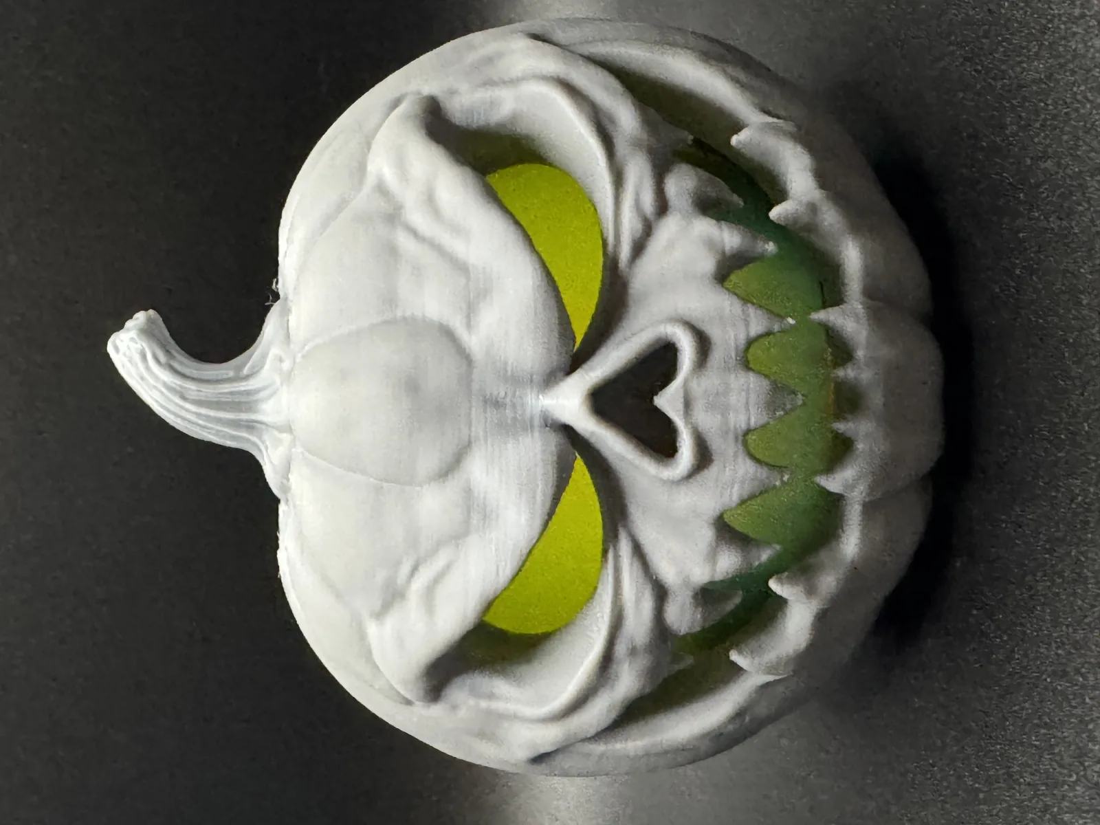 Calabaza siniestra impreso en 3D, foto 2