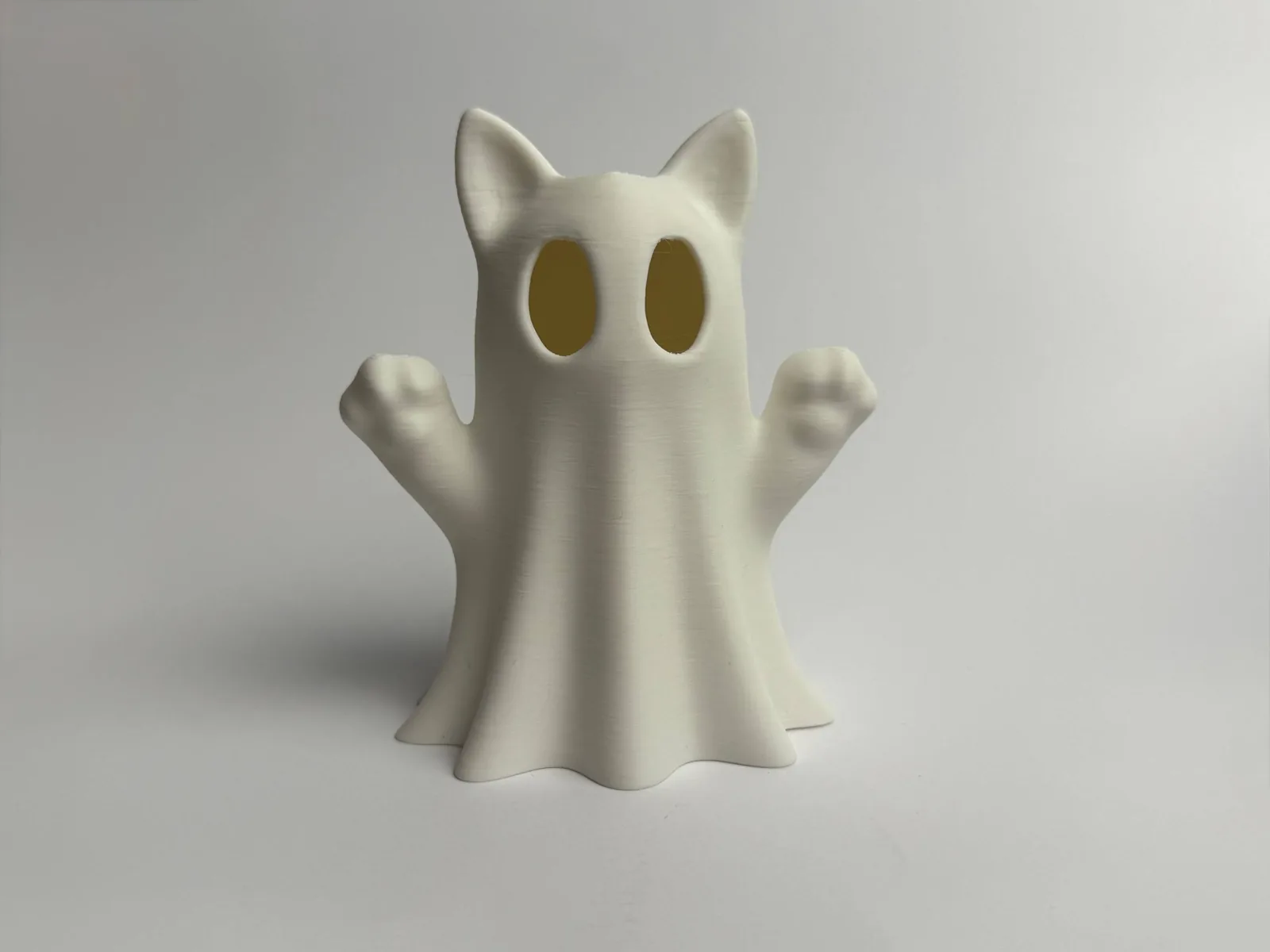 Lámpara gatito fantasma