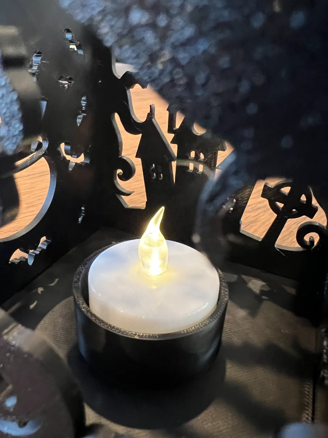 Porta-vela de silhuetas de Halloween impresso em 3D, foto 4