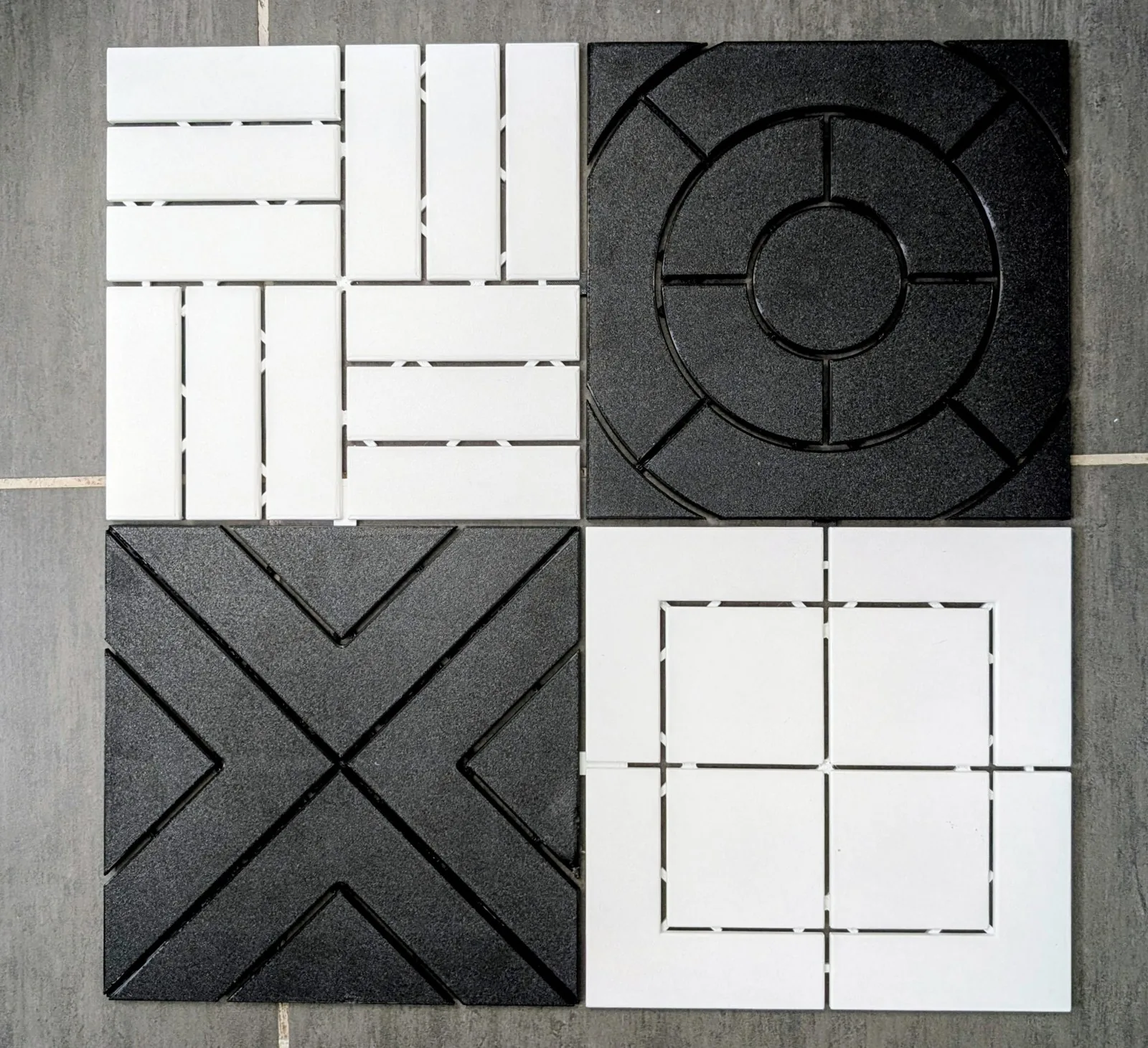 Piso modular rejilla 23×23 cm impreso en 3D