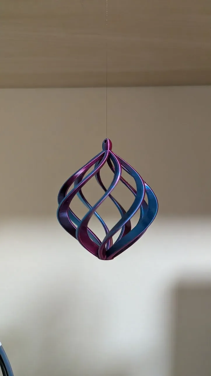 Espiral giratoria de viento impreso en 3D, foto 5