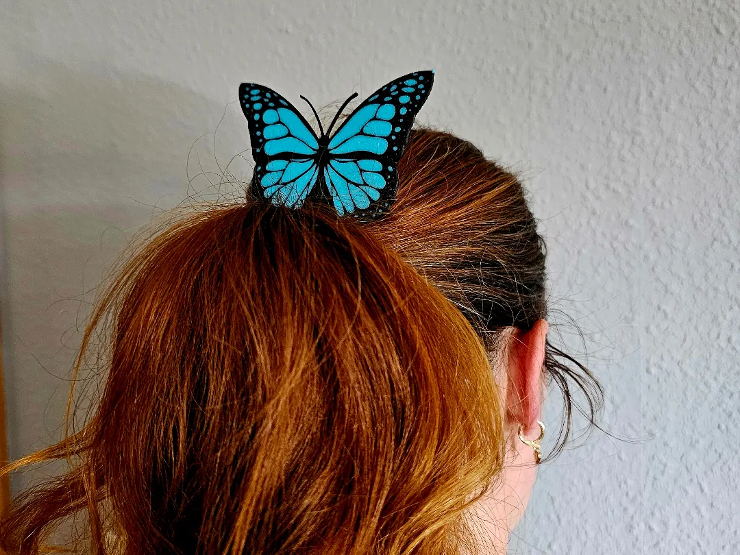 Palillo de mariposa para el cabello
