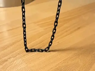 Collar de cadena con dije