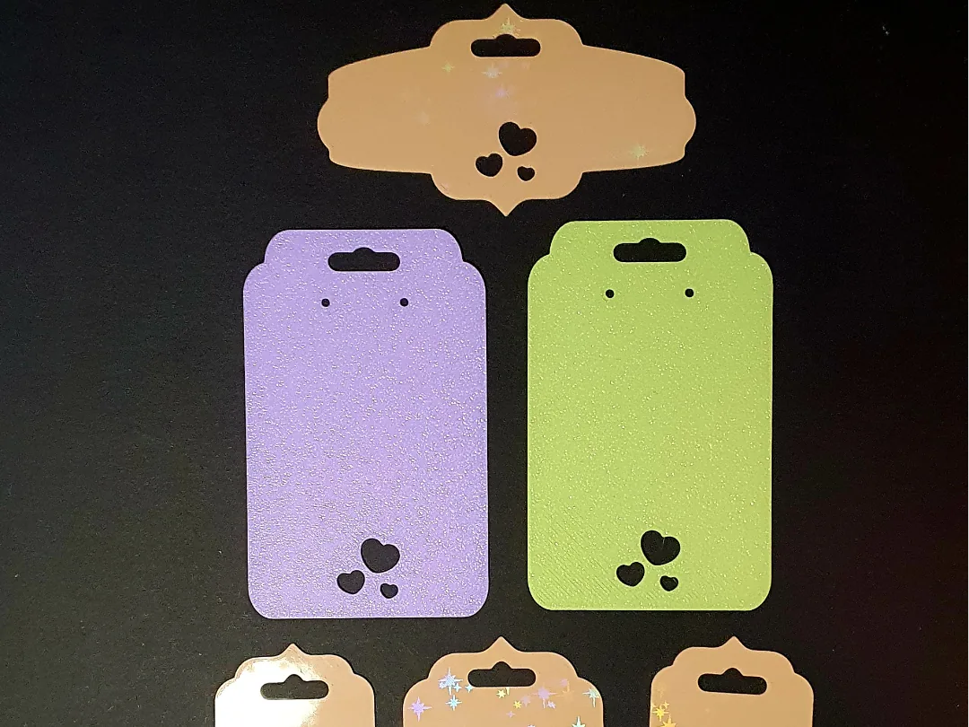 Tarjetas exhibidoras para aretes largos