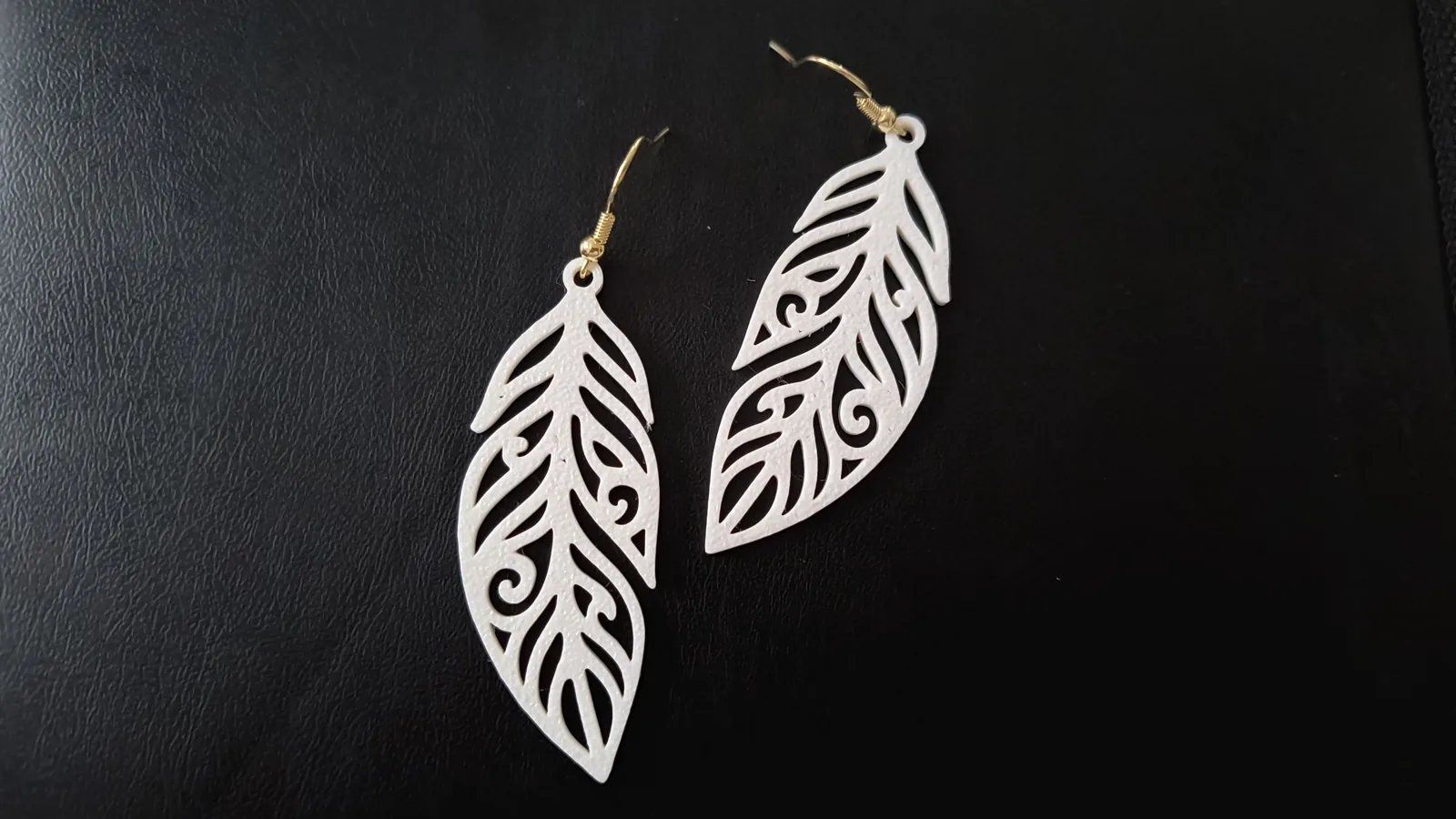 Aretes de plumas (4 diseños) impreso en 3D, foto 3