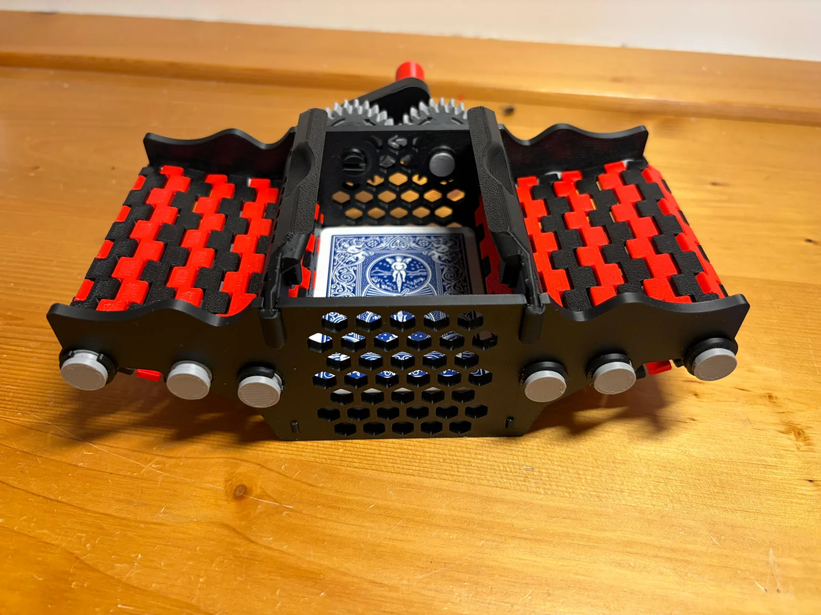 Barajador de cartas manual impreso en 3D, foto 4