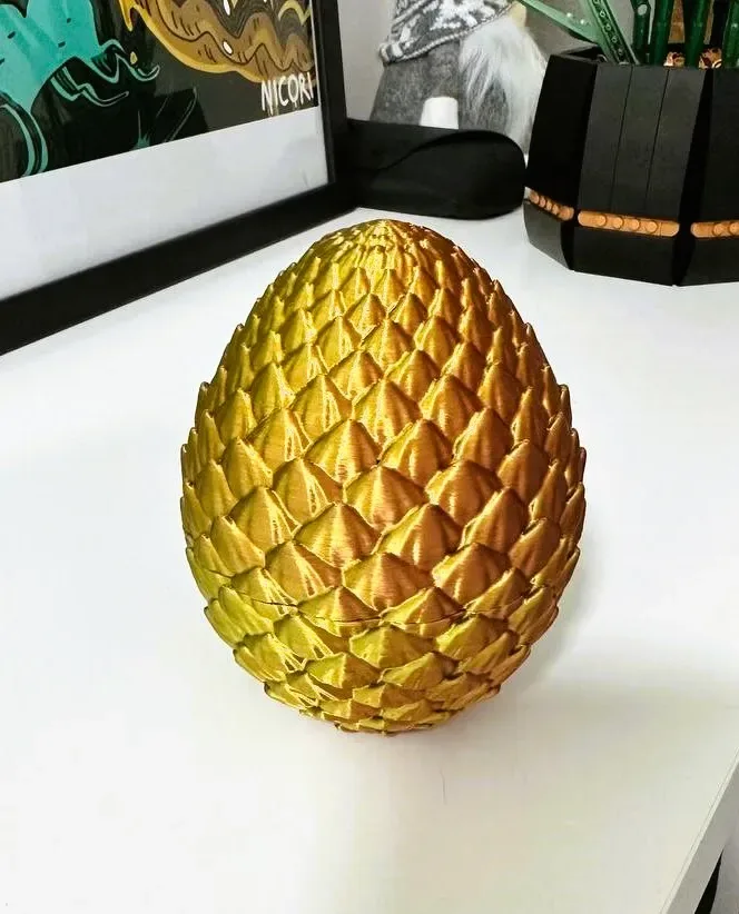 Huevo de dragón porta dados impreso en 3D, foto 3