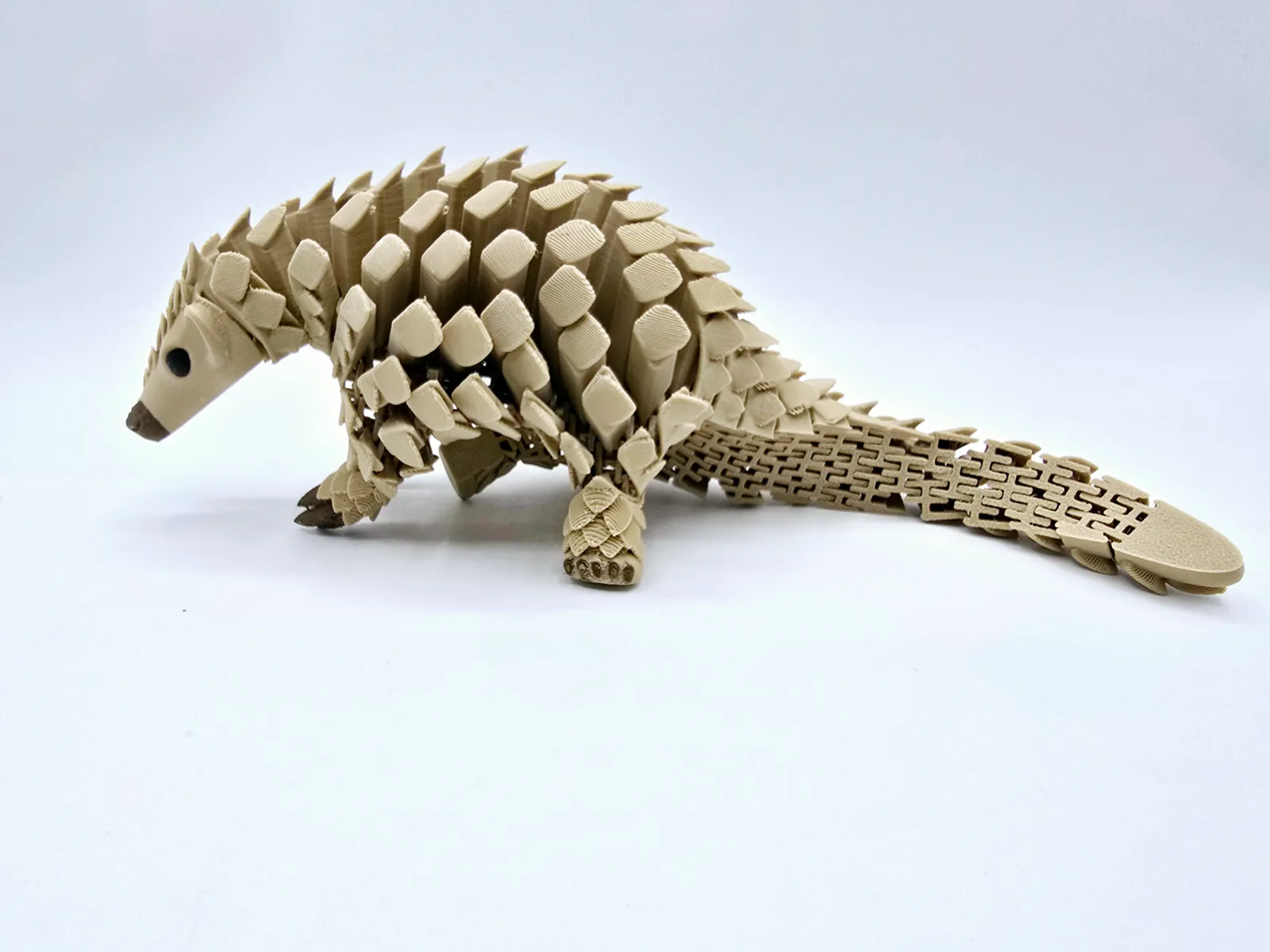 Pangolín articulado impreso en 3D, foto 5