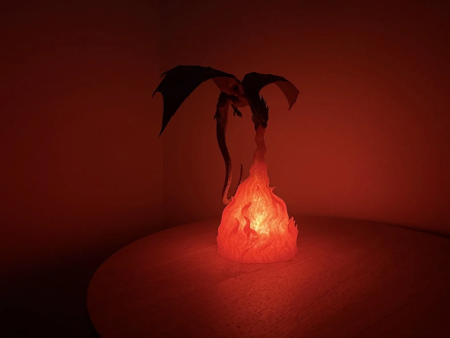 Lámpara dragón de fuego impreso en 3D, foto 3