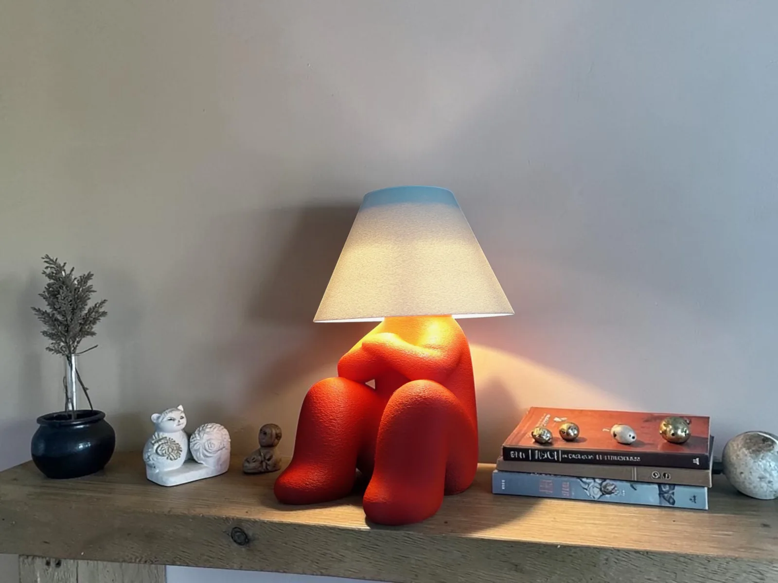 3D printed Shy Little Guy Lamp, photo 6