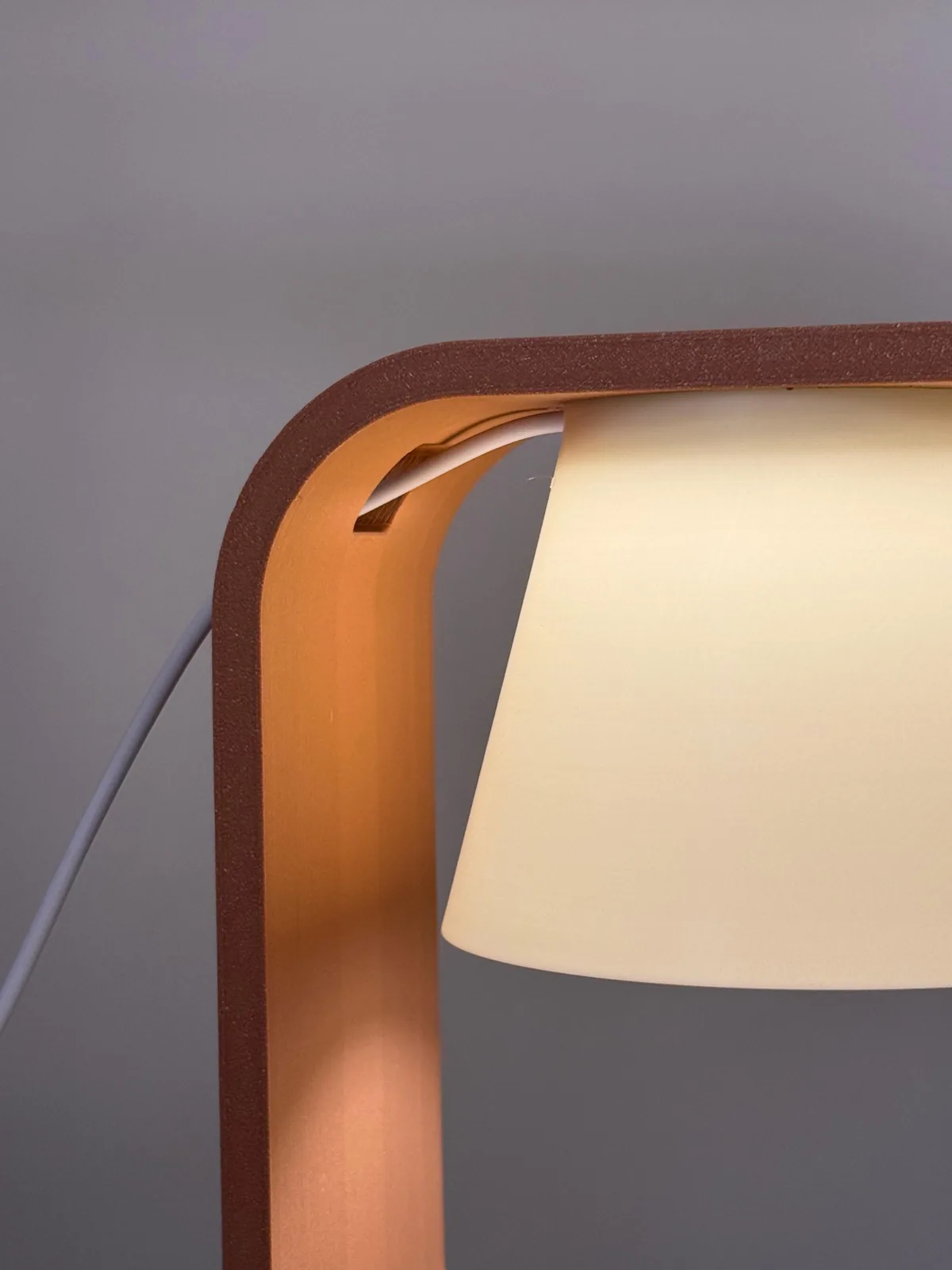 Lámpara curva minimalista impreso en 3D, foto 4
