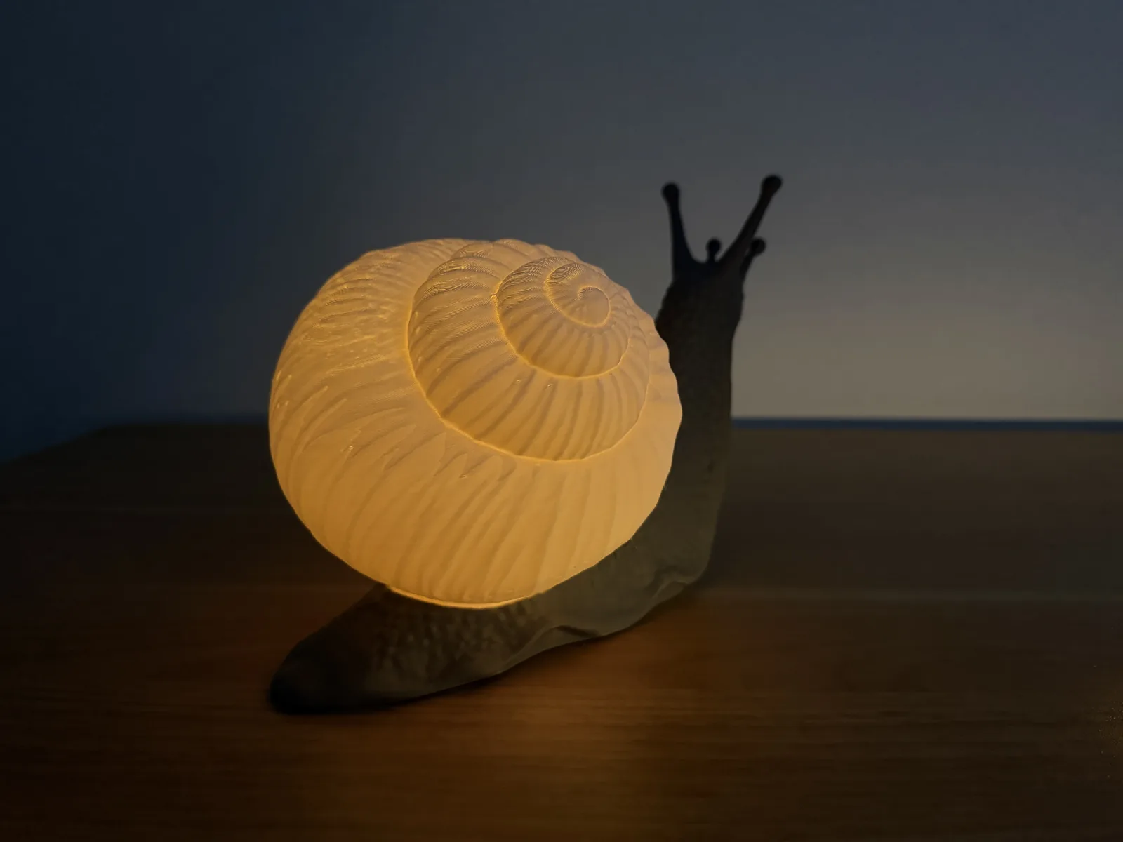 Lámpara caracol impreso en 3D, foto 3
