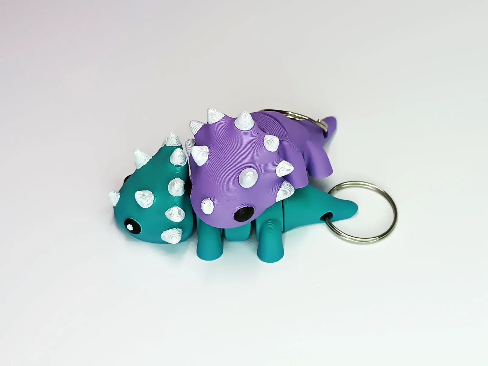 Llavero triceratops flexible impreso en 3D, foto 4