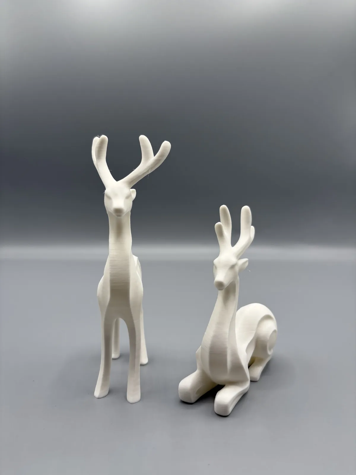Par de renas minimalistas impresso em 3D, foto 3