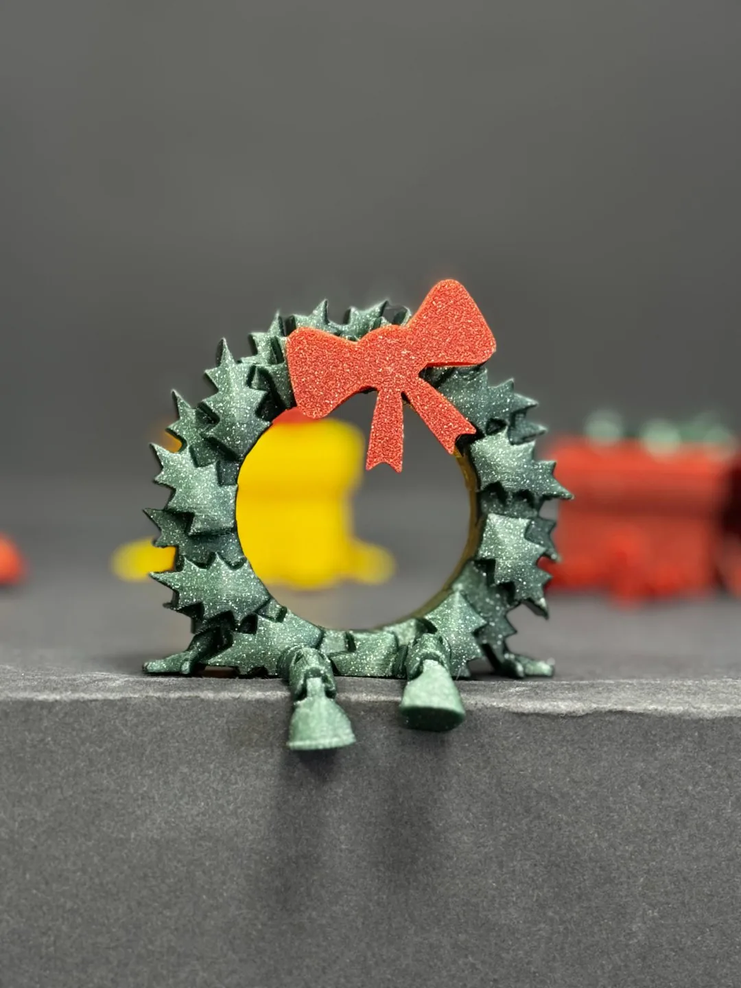 Corona navideña con patitas impreso en 3D, foto 4