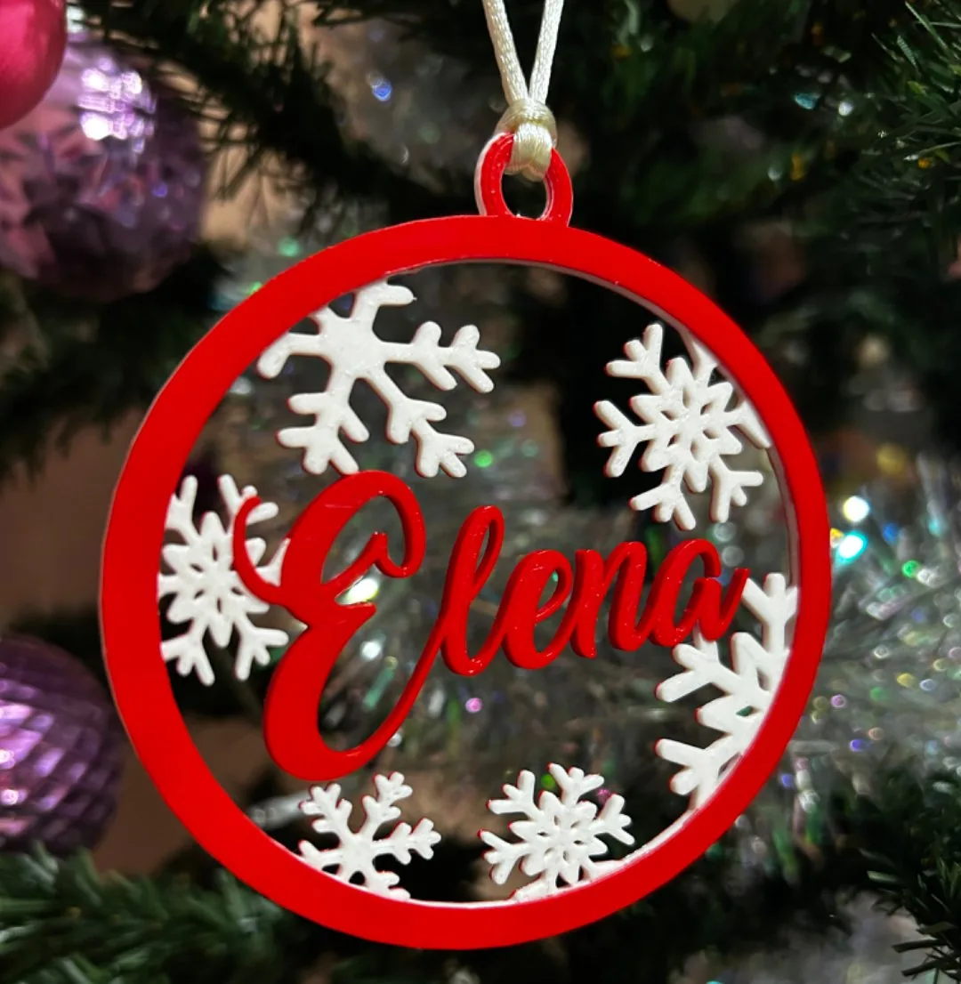 Bola de Navidad con nombre impreso en 3D