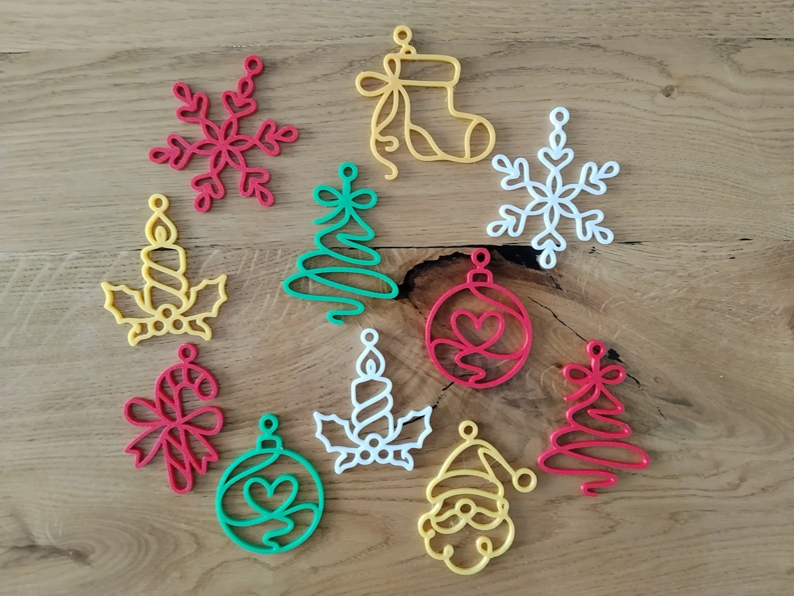 Adornos navideños de línea impreso en 3D, foto 3