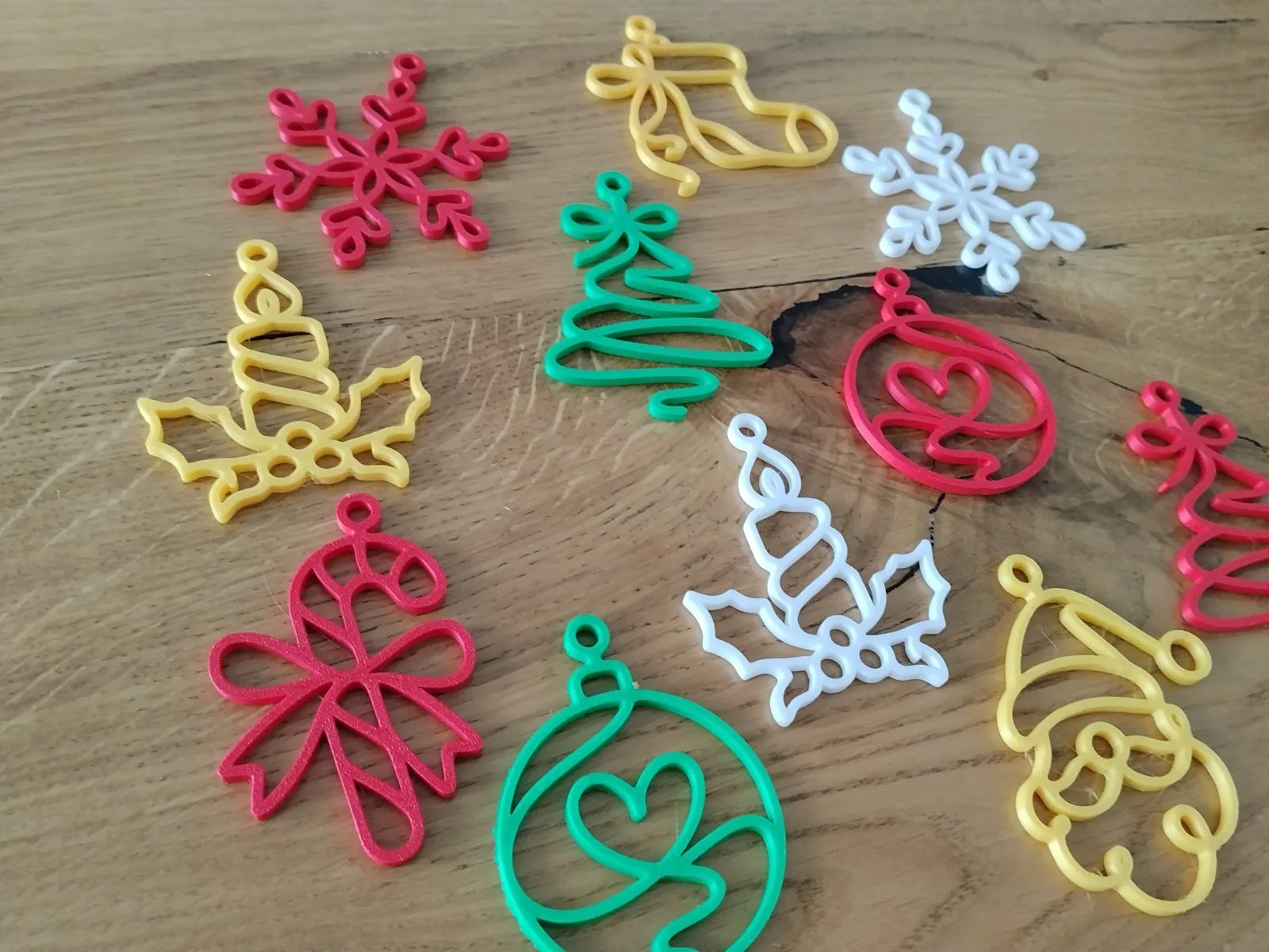Adornos navideños de línea impreso en 3D, foto 4