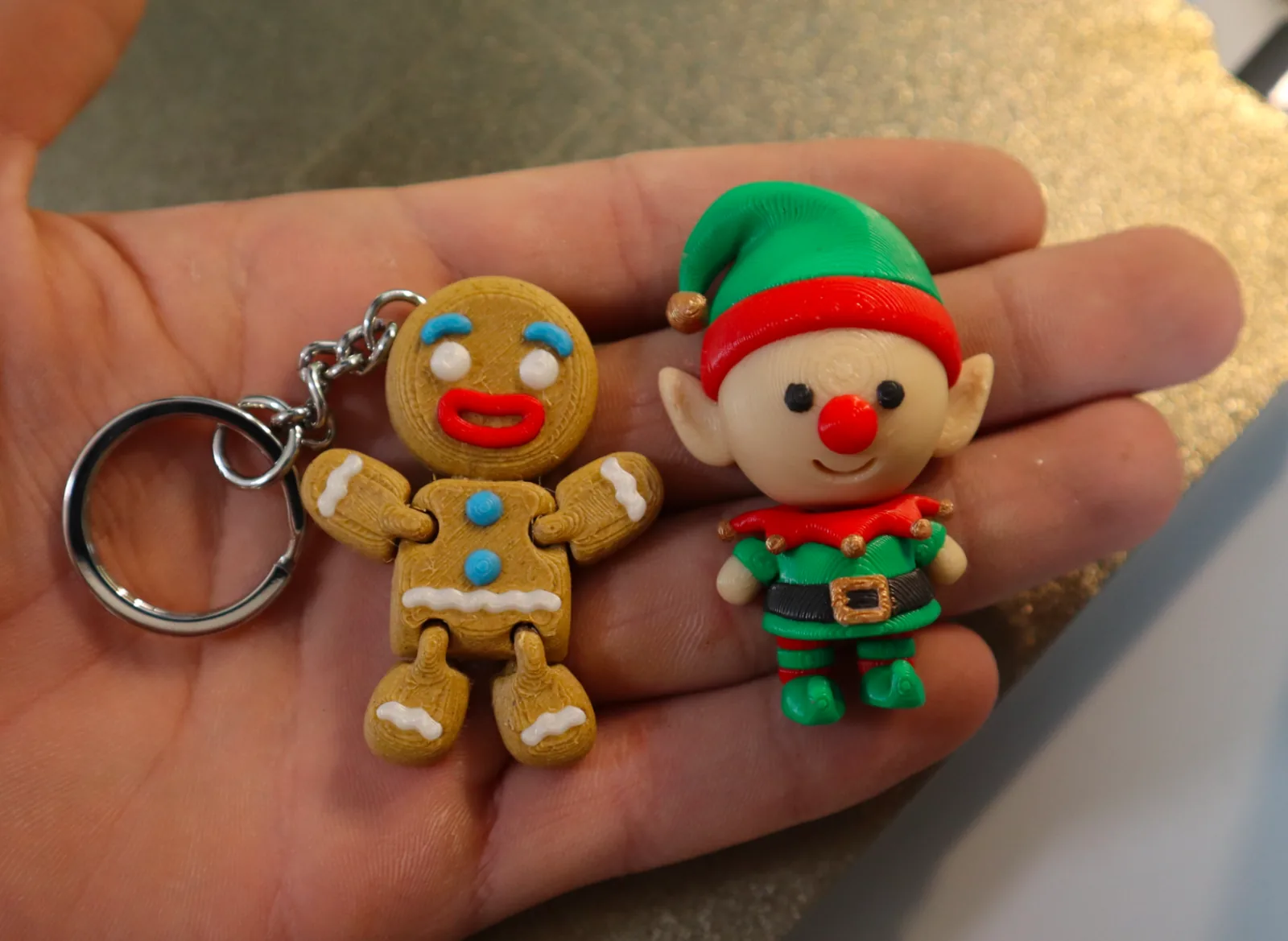 Chaveiros mini: elfo e homem de gengibre